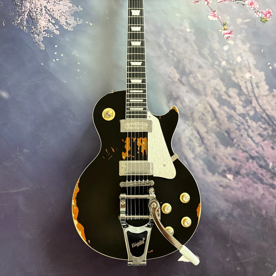 Guitarra Eléctrica Relics NEIL YOUNG lp jazz con Bigsby Negro Mate Cuerpo Sólido P90 Foto 2 de 4