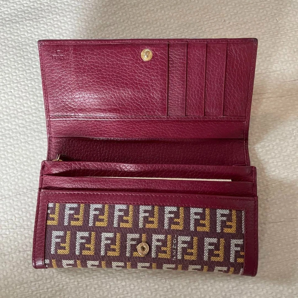 Cartera Larga Fendi Damas Púrpura Suave Cuero Ligero Nueva Foto 4 de 4