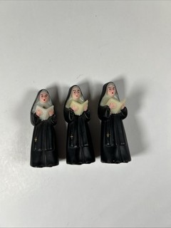 3 ACCOUTREMENTS NOVELTY 1997 PLASTIC SINGING NUN FIGURINES HYMNS CHINA