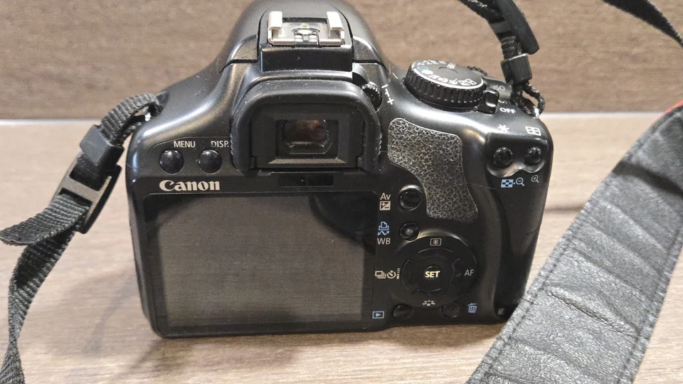 Canon EOS 450D, photo 2 sur 5