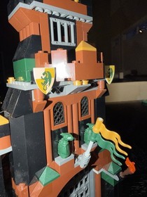 LEGO Castle Kingdoms 7947 Prison Tower Rescue 100% Complete W/Instructions 