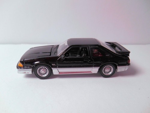 BLACK & SILVER 1988 FORD MUSTANG GT 5.0 FOX BODY DIE-CAST CAR wRRs GREENLIGHT
