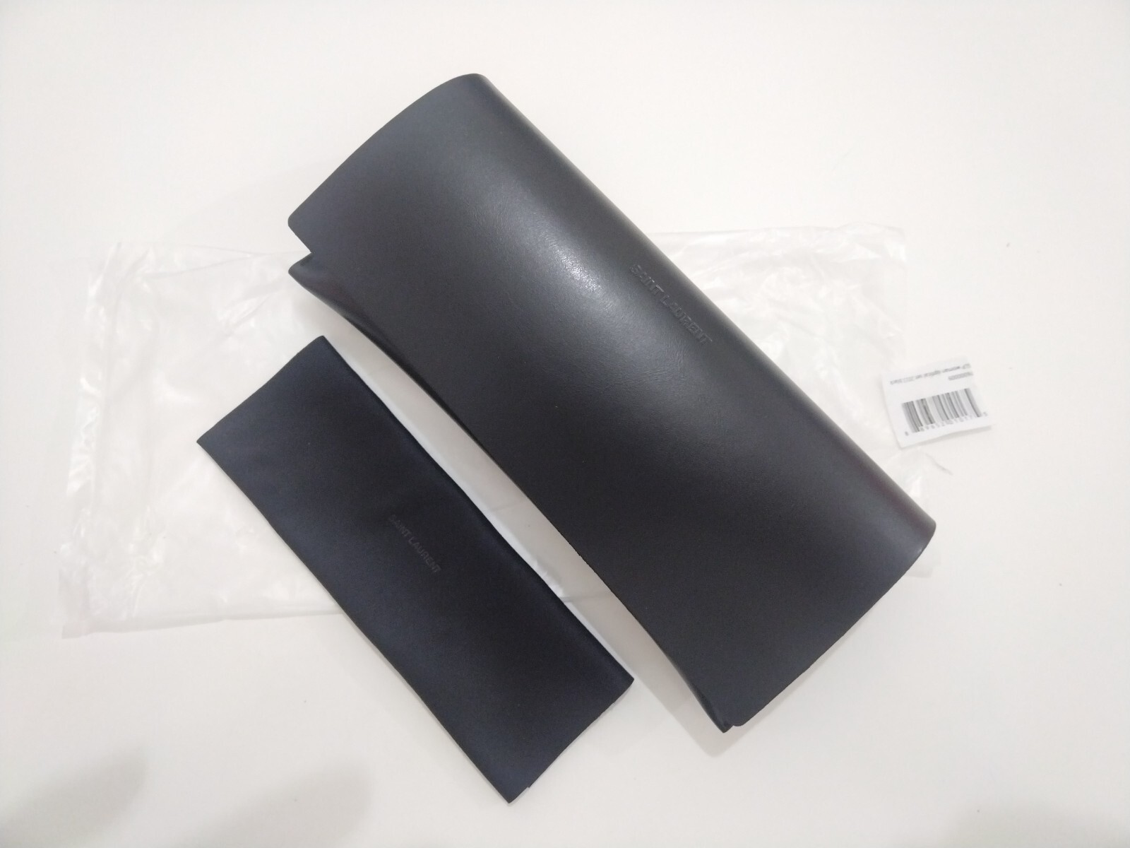 Custodia per occhiali da sole YSL Saint Laurent in pelle nera nuova