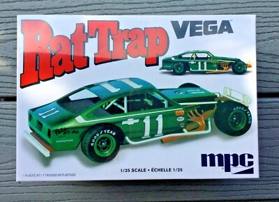ｉ MPC 1/25 1974 CHEVY VEGA MODIFIED RACE CAR 