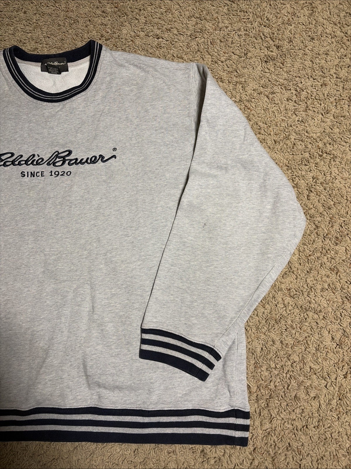 Men’s XXL Tall Eddie Bauer Sweatshirt Gray Spellout Logo Sweater 90s image 4