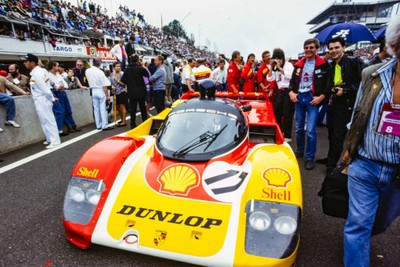 Hans Joachim Stuck Jr Klaus Ludwig Derek Bell Porsche AG Porsche 9- Old Photo 1