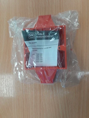 MK ELECTRIC MK ESU504RED 86X86X38MM M3.5 STD BOX 35mm Universal Box 2 Entry - Set of 2