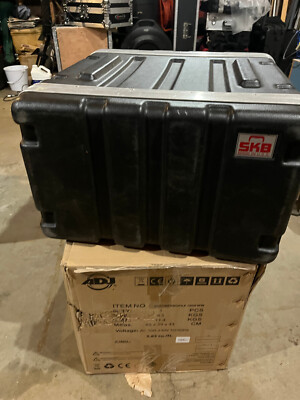 skb molded 6U road/ATA professional rack case
