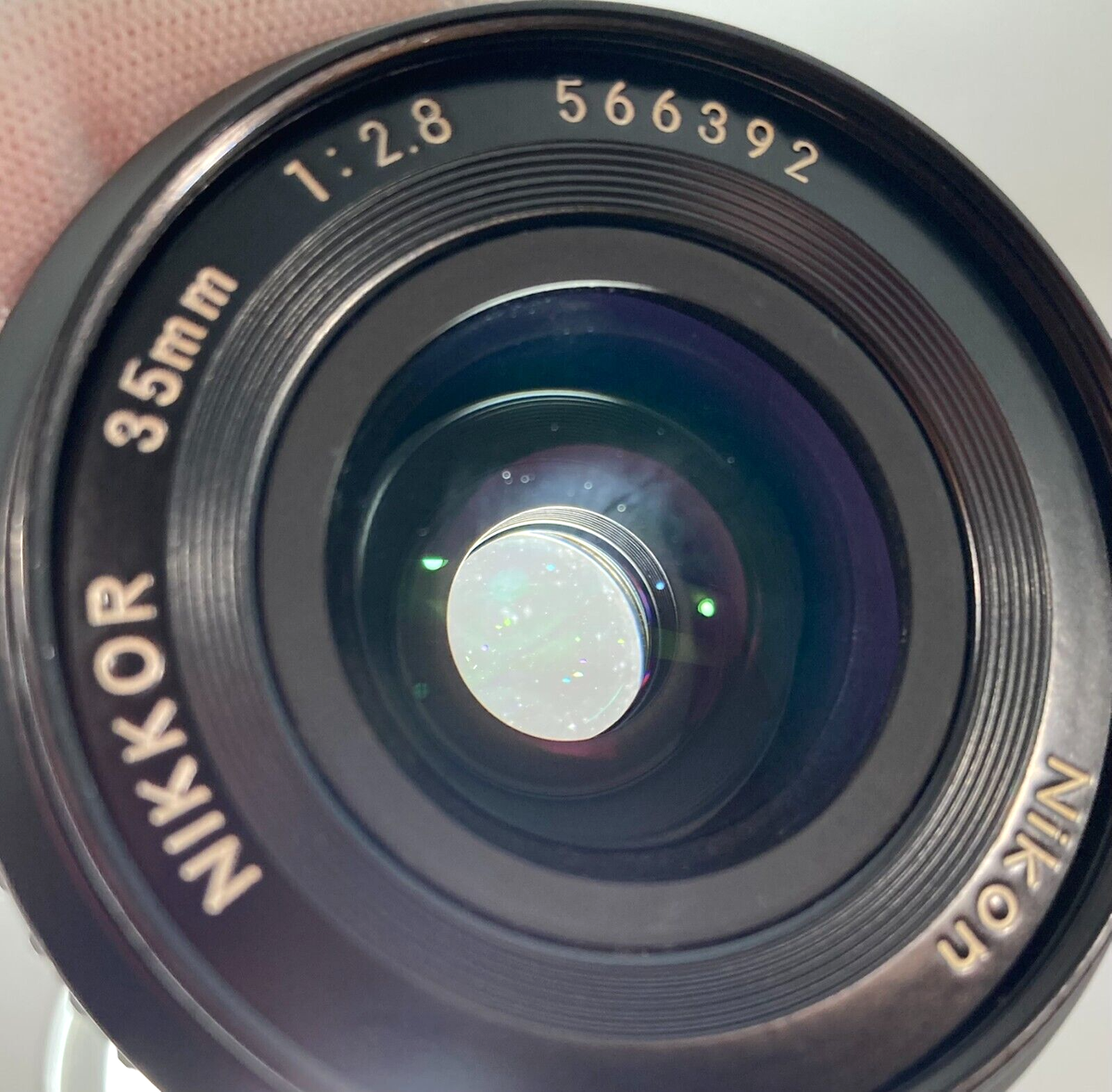 Nikon Ai-s NIKKOR 35mm f2.8 Wide MF Lens w/Filter [Near Mint Nikon Ai-s NIKKOR 35mm f2.8 Wide MF Lens w/Filter [Near Mint