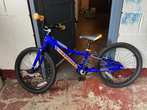 CANNONDALE KIDS ROAD BIKE 11” frame 20” tires LIGHTLY USED
