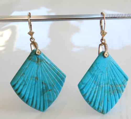 HTF Authentic Sleeping Beauty Turquoise Carved Shell Leverback Earrings 14k Gold - Picture 3 of 16