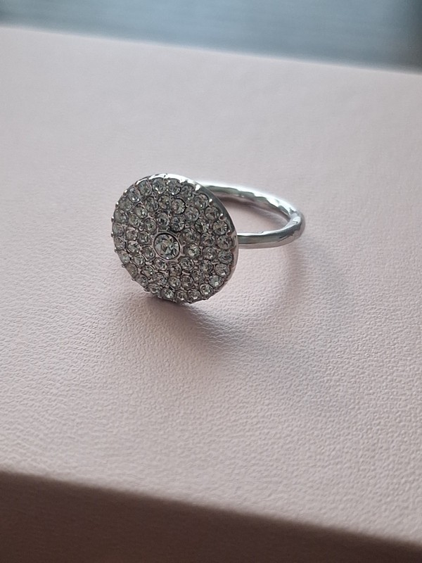 Sparkly Stainless Steel Crystal Disc Round Pave Ring Rhinestones Size 8 NWOT 
