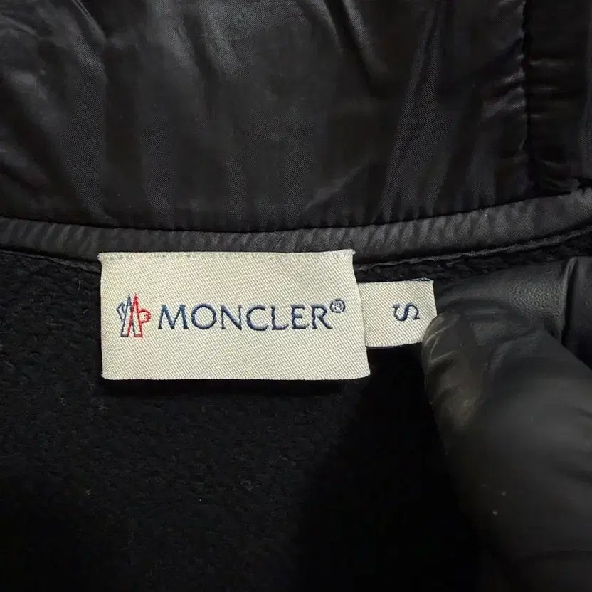 Moncler Knit Long Puffer Jacket - Pre-Owned, Women's, Size 44-55 thumbnail 9