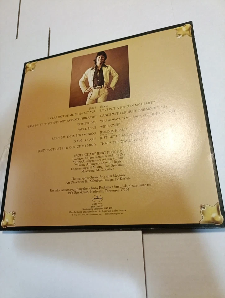 The Greatest Hits Of Johnny Rodriguez LP. VG+/VG - Image 3 of 3