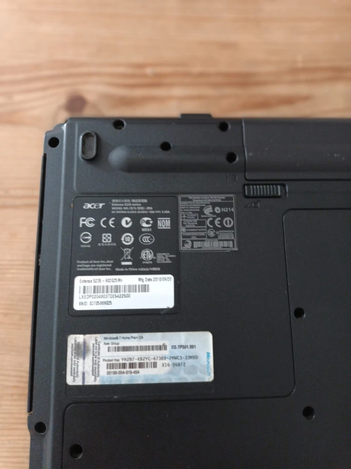 LAPTOP 15.6" LED Display LCD ACER EXTENSA 5235 mit Win10 - Bitte unten Lesen !! - Bild 3 von 4