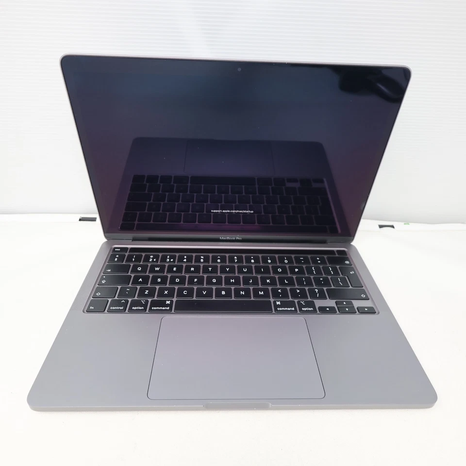 MacBook Pro A2251 16,2 i5-1038NG7 16GB Ram 512GB SSD ohne OS defekt