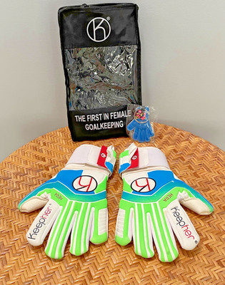 Soccer Goal Keeper Gloves Keepher Neoprene FEMALE Sports Goalie Size 7