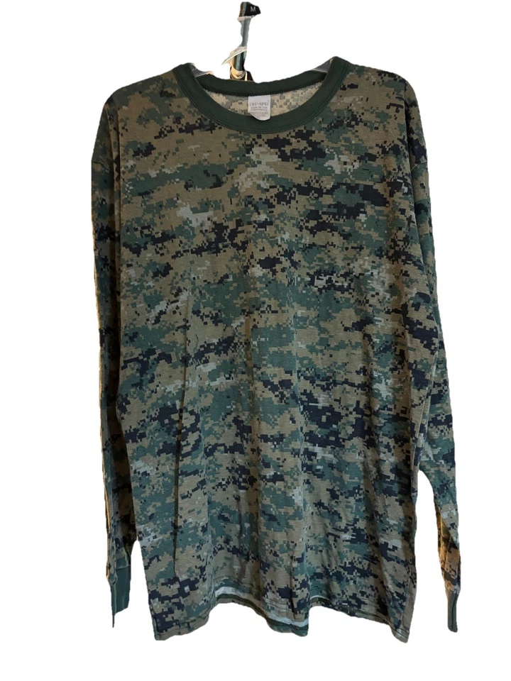Vintage Tru-Spec Military Hunting Green Digital Camouflage Men's XL  T-Shirt - Image 2 of 4