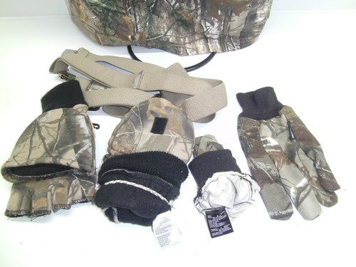 Real Tree Men's t-shirt SZ XL, mittens SZ L, gloves SZ M and Adj Suspenders - Picture 3 of 9