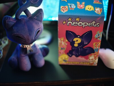Neopets 25th Anniversary Blind Box Mystery Box Plush -Void Aisha- Code Included