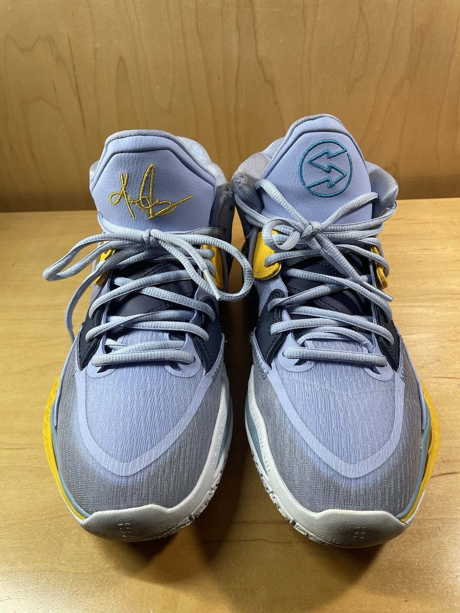 Kyrie Infinity グローバルラスト 27cm Kyrie Infinity グローバルラスト 27cm