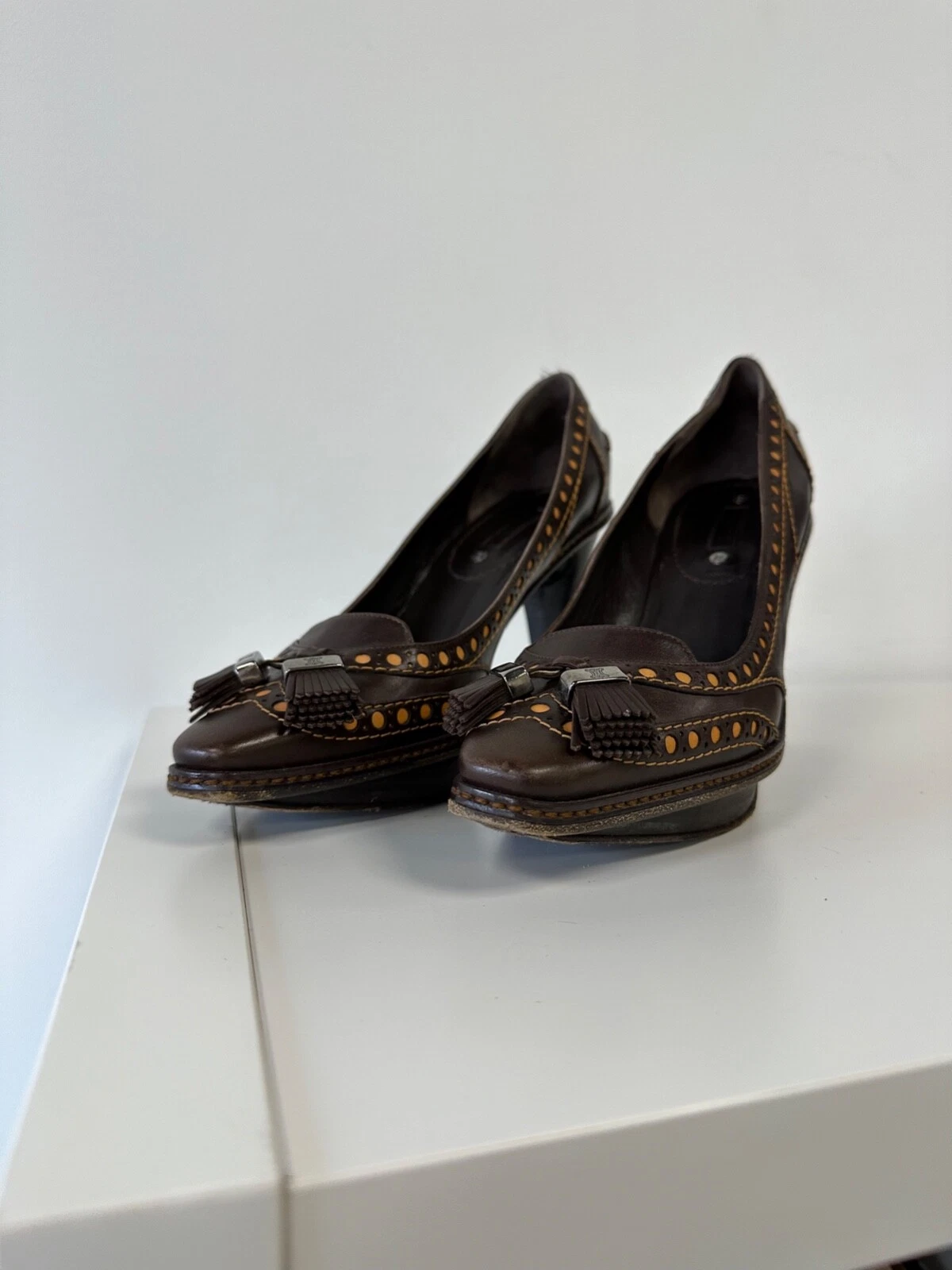 Scarpe da donna marroni in pelle Celine taglia 39 5 US 9