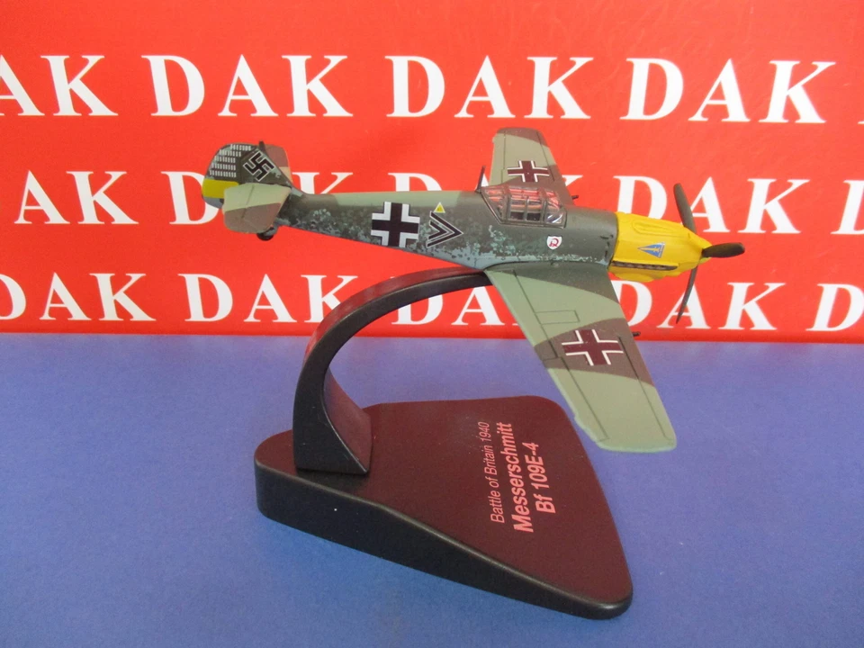 Die cast 1/72 Set Modellini Aerei Messerschmitt Bf 109E-4 + Spitfire 1940 - Immagine 2 di 4