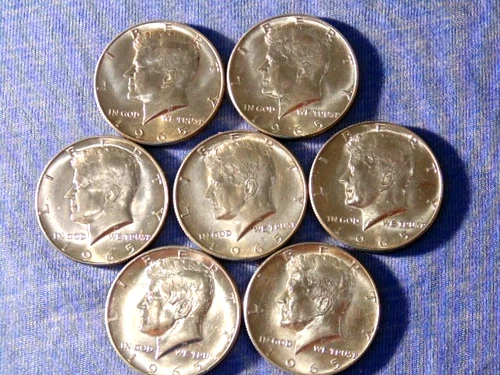 1- 1965p - John F Kennedy Silver Half Dollar 40% Silver About Uncirculated  #A62