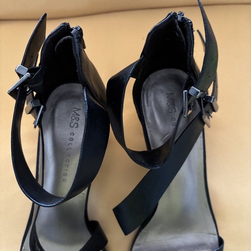 M&S Insolia Size 7.5 Black Block Heeled Sandals VGC - Picture 3 of 10