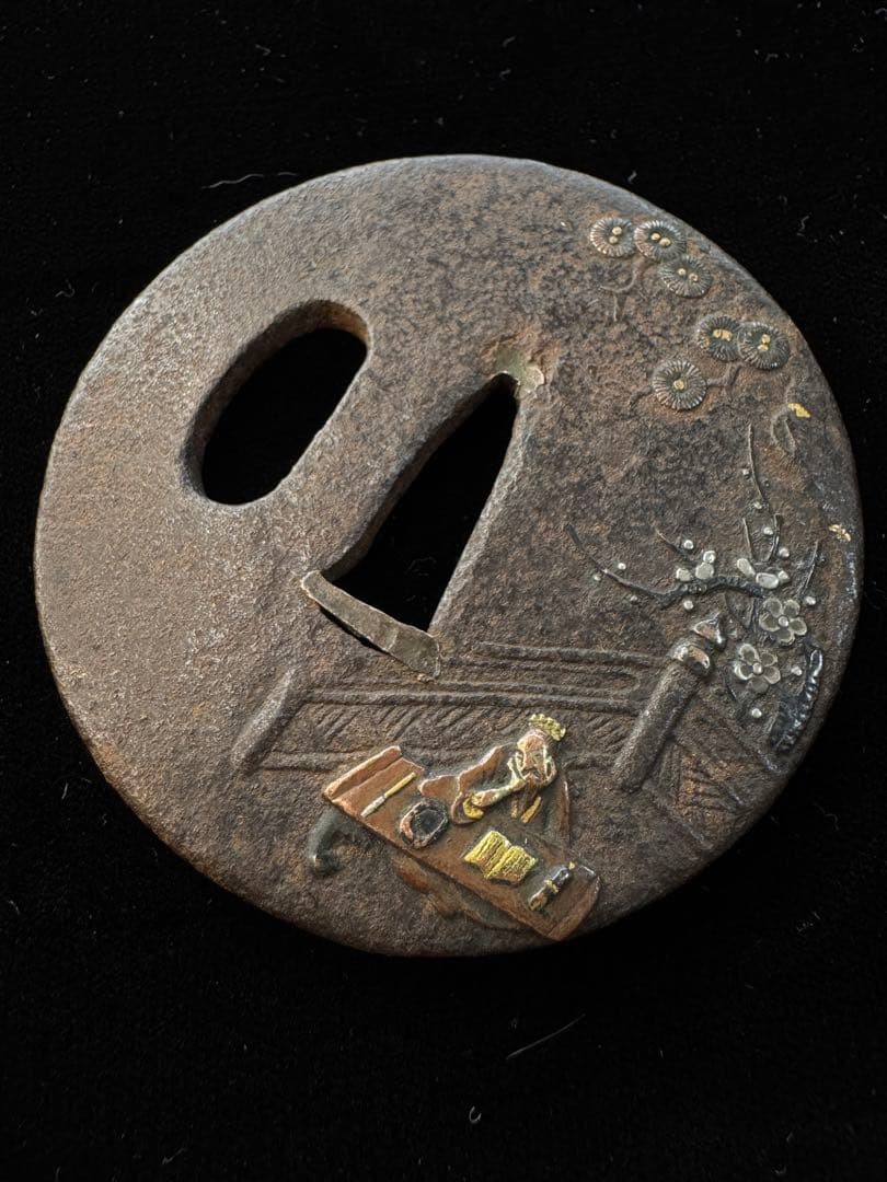 Placa de Hierro Tsuba Período Edo Figura Pino Ciruela Antigua Espada Japonesa Guardia