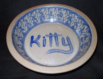 1997 BBP Beaumont Brothers Pottery Spongeware Blue Kitty Cat Food Dish Bowl
