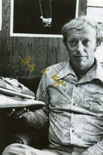 Phil Knight- Signed Photograph (Nike Co-Founder)