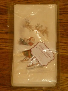 S//4 NEW Pottery Barn Christmas NOSTALGIC SANTA CHRISTMAS VILLAGE Dinner Napkins