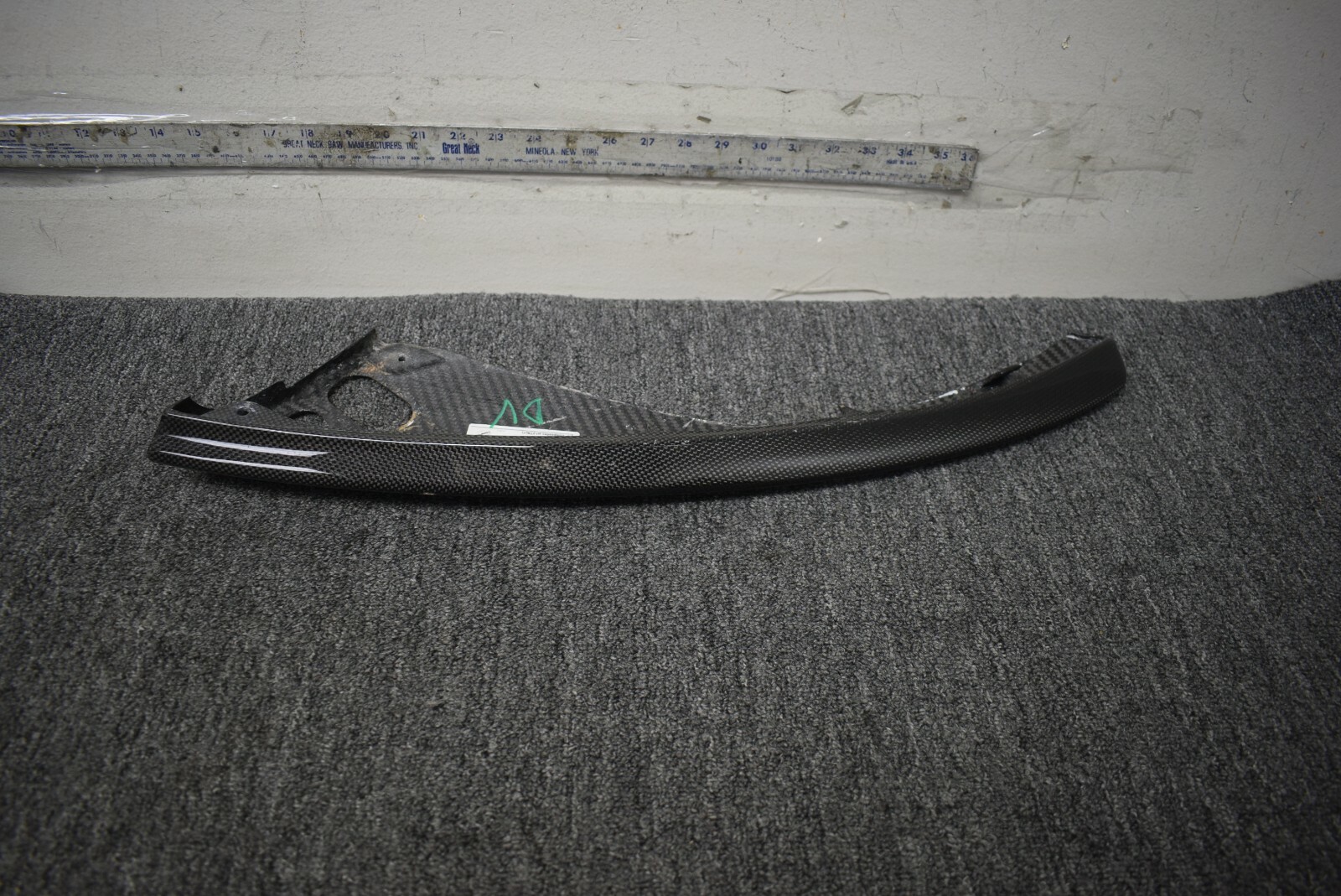 FERRARI CARBON FIBER PART FACTORY OEM