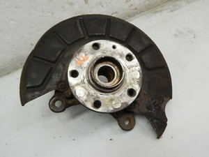 Audi A3 8P 2.0TFSI BWA Quattro Achsschenkel Radnabe Radlager Vorne Links 367140