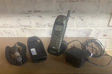 Nokia 6160 Cellular Phone +Accessories