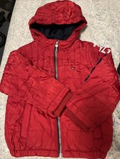 Tommy Hilfiger Boy s hooded puffer jacket with a full zip closure Size 4