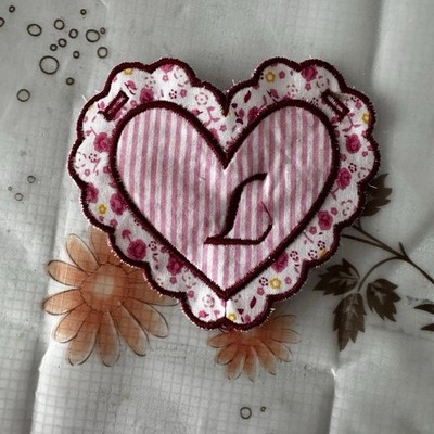 Herz Stoff Aufnäher Patches/Applikationen Konvolut - 4er Set - rosa lila grün