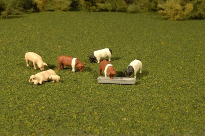 Scene Scapes Figures - Pigs (7Pcs/pk) - O Scale