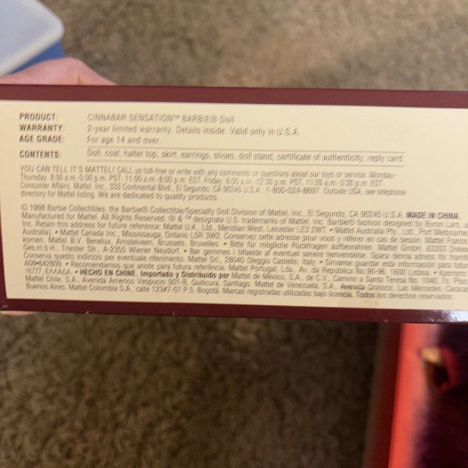 Muñeca Barbie Cinnabar Sensation Byron Lars 2ª en colección Runway Mattel 1998 Foto 4 de 4