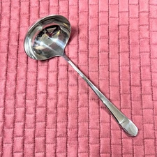 Gourmet Settings Windermere Soup Ladle Glossy Stainless Retired