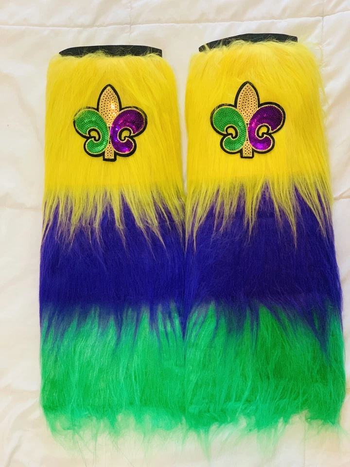 Mardi Gras Leg Warmers Furry With Elastic Band , 22 Inch Length Women Outfit - Image 4 of 4