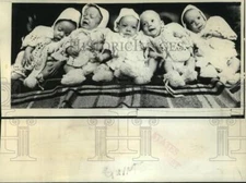 1973 Press Photo Mr. and Mrs. Eric Anderson Quints Following Their Baptism