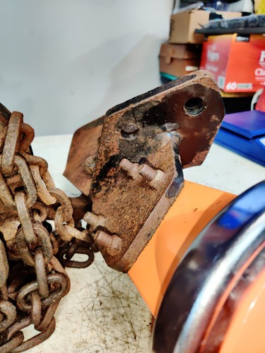 1 Insta-Chain Automatic Tire Chains - Picture 5 of 16