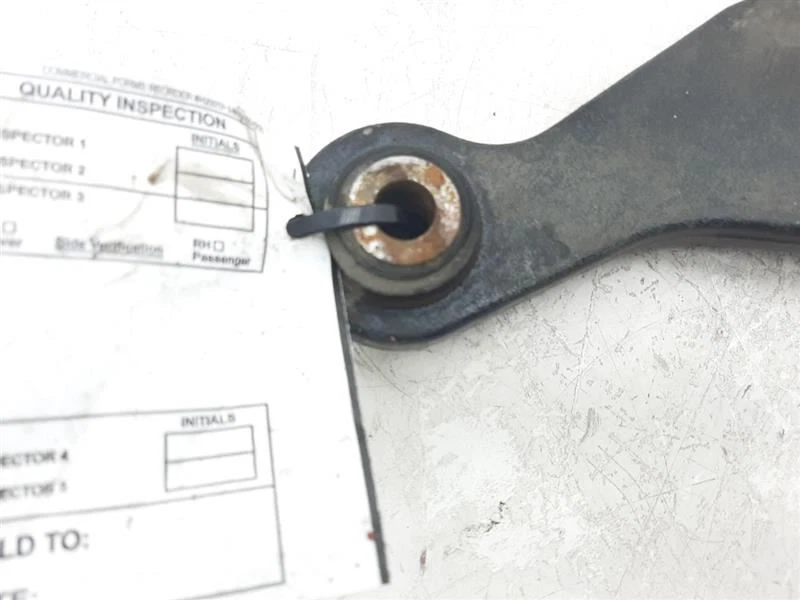 Brazo de control inferior trasero VIN J 11º dígito limitado 07-17 GMC Acadia 15148024 Foto 4 de 4