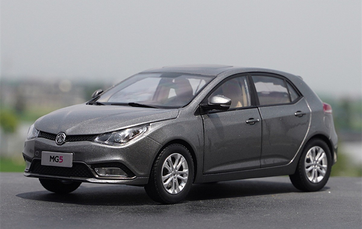 1/18 Scale MG Morris Garages MG5 Grey DieCast Car Model Toy