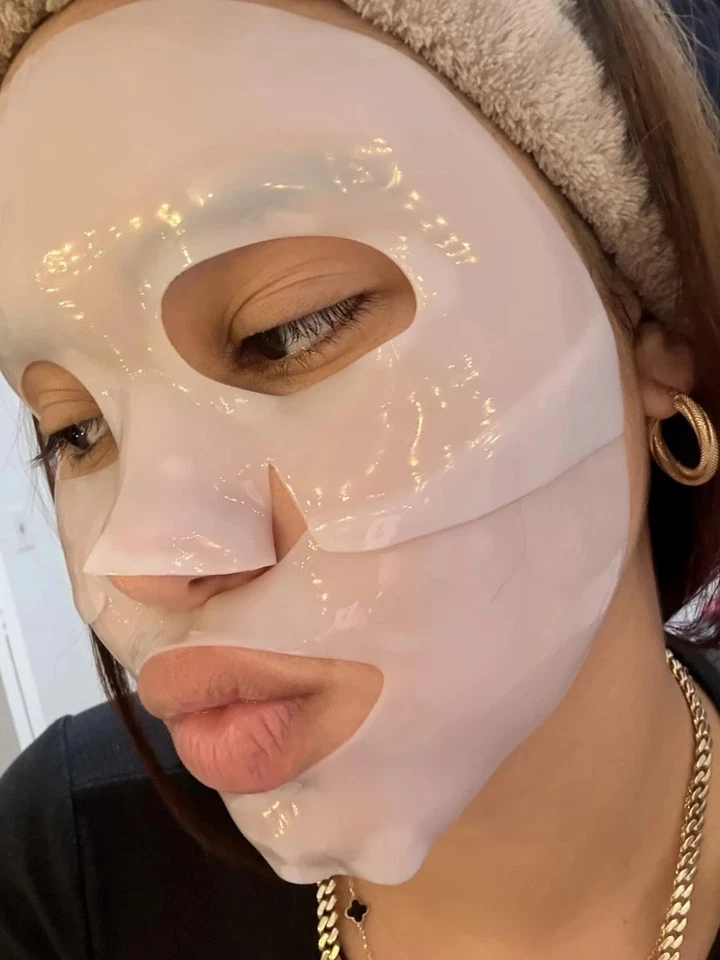 Korean Glass Skin Overnight Repair Hydrogel Bio Collagen Mask Sheets - 35g x 1 - Image 3 of 4