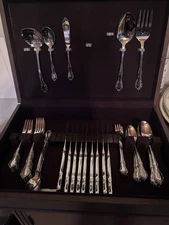 Oneida Distinction Deluxe Stainless Flatware MANSION HALL HH (67) Piece Set