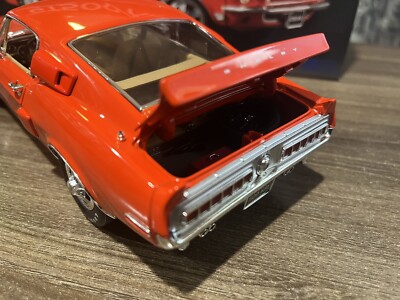 【縁起物】　御所車 1968 SHELBY GT500KR SPECIAL ORDER COLOR WT5185 CORAL RED 1/18 ACME
