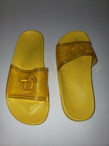 yellow vans slides